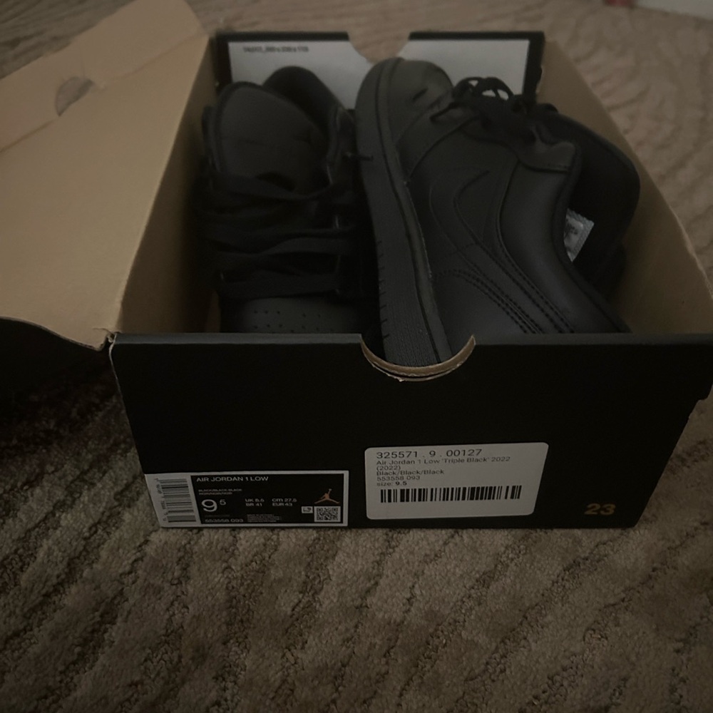 Jordan 1 Low Men's Triple Black Sneakers